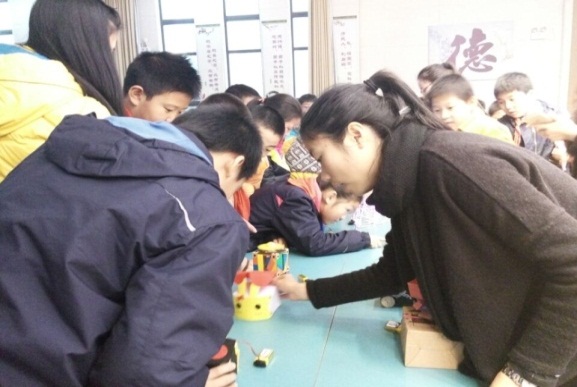 说明: C:\Users\dzx\Desktop\学姐带你看电信图片\IMG_8854(20180709-091640).jpg